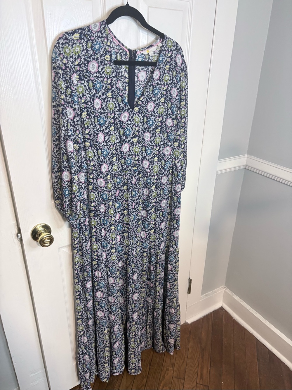 Boden Floral Maxi Dress Size 14 V-Neck Balloon Sleeve EcoVero Navy - Picture 3 of 11